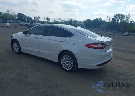 2013 Ford Fusion Hybrid Se from USA, damaged, VIN 3FA6P0LU5DR368884